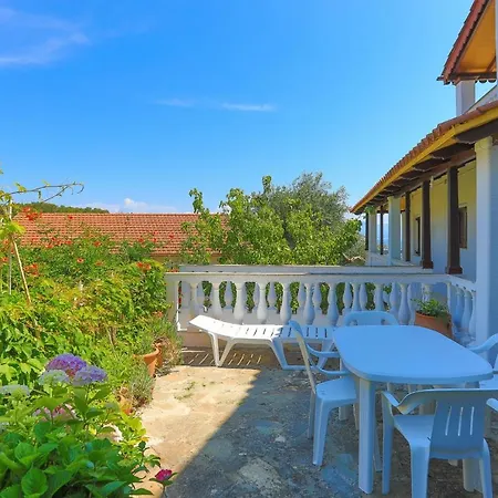 Vista Mare Faros * Gaios